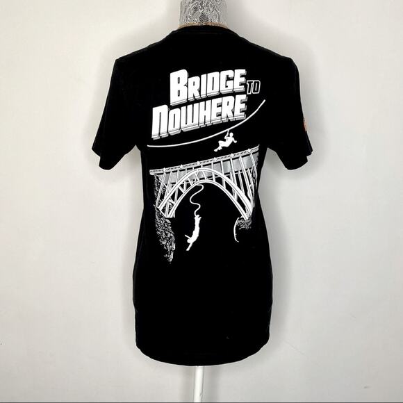 BRIDGE TO NOWHERE Men's Unisex Size Small Bungee Jumping Black Graphic T-Shirt - Picture 1 of 5